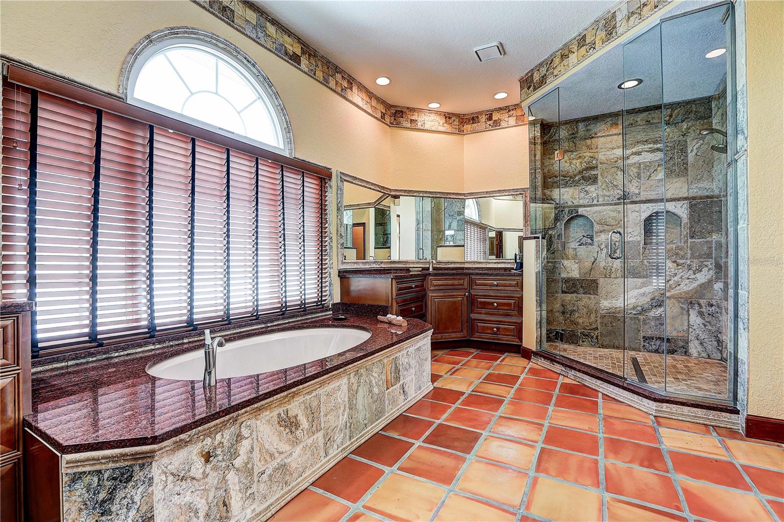 852 Symphony Isles Blvd Property Photo 42