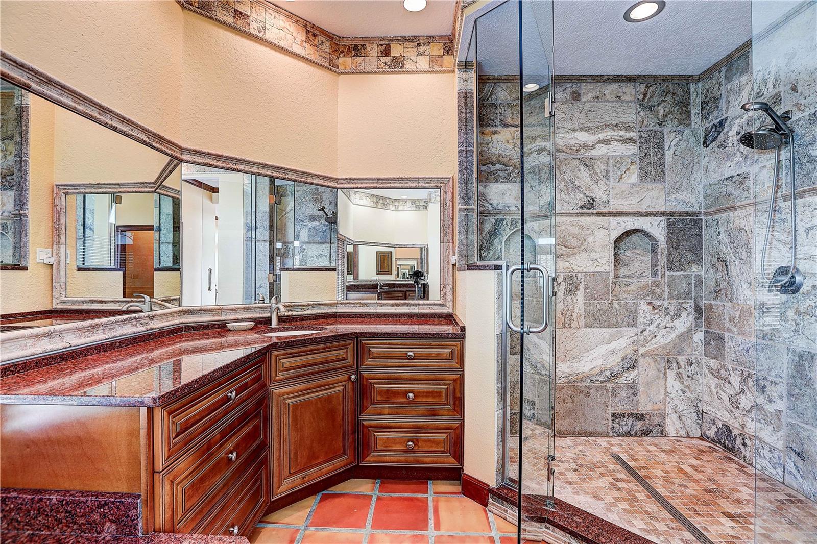 852 Symphony Isles Blvd Property Photo 43
