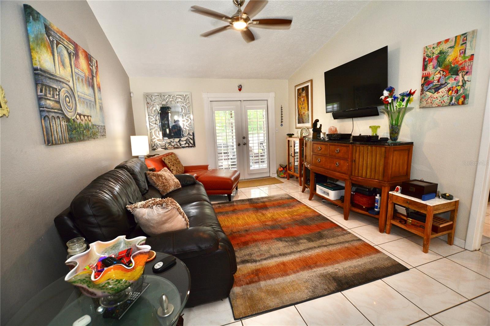 1762 Castle Rock Rd Property Photo 9
