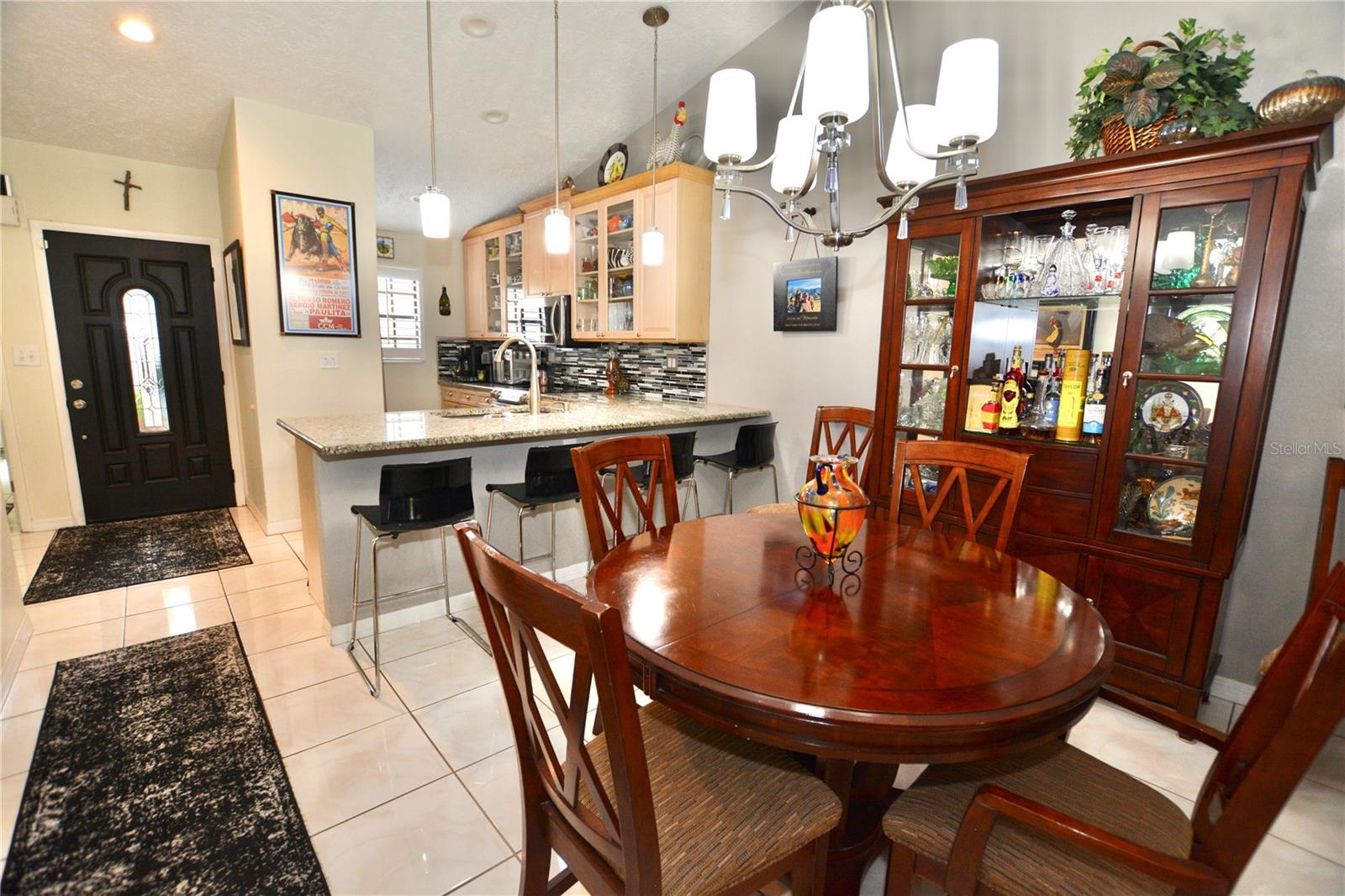 1762 Castle Rock Rd Property Photo 12