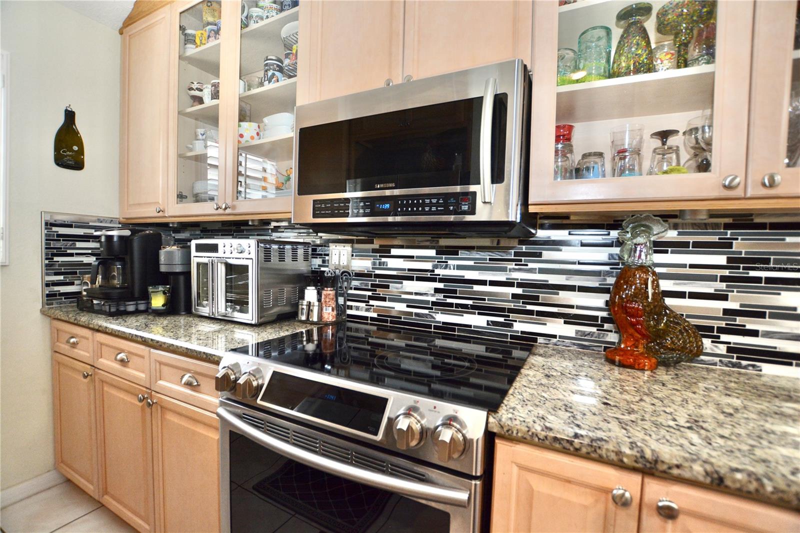 1762 Castle Rock Rd Property Photo 18