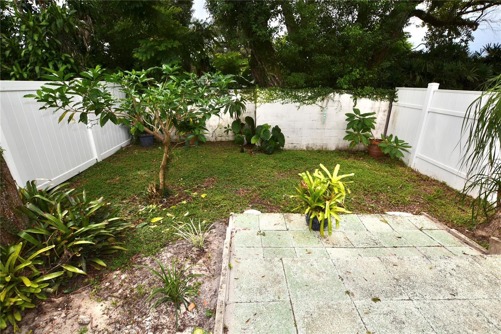 1762 Castle Rock Rd Property Photo 33