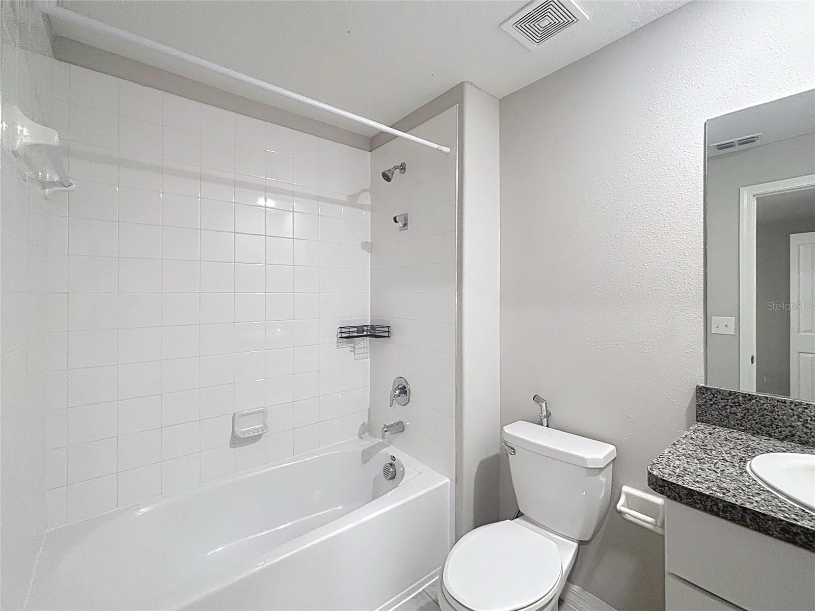 1509 Cassius St Property Photo 25