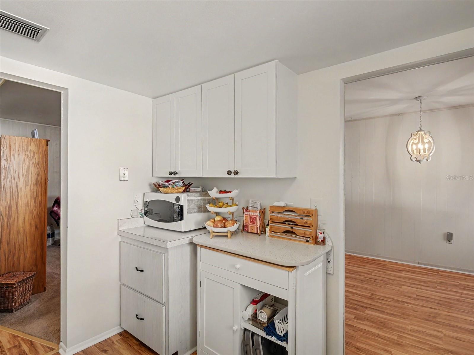 5855 Palm Ln #b21 Property Photo 7