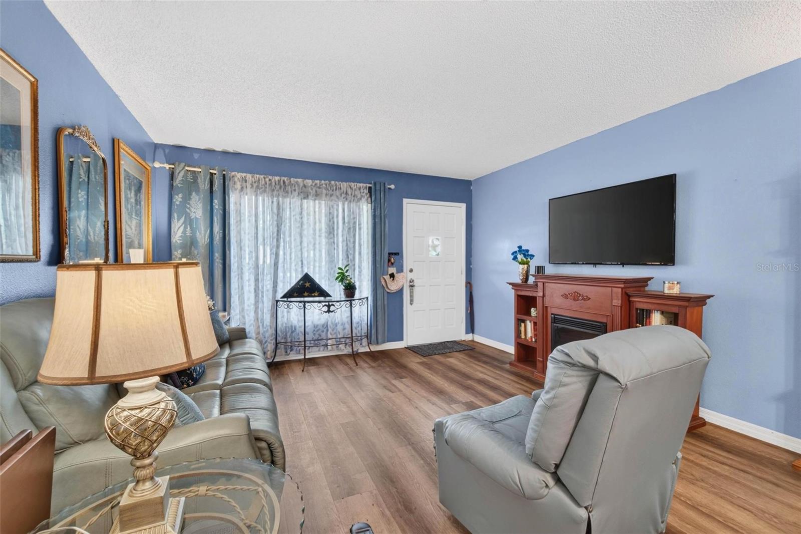 2287 Philippine Dr #9 Property Photo 6