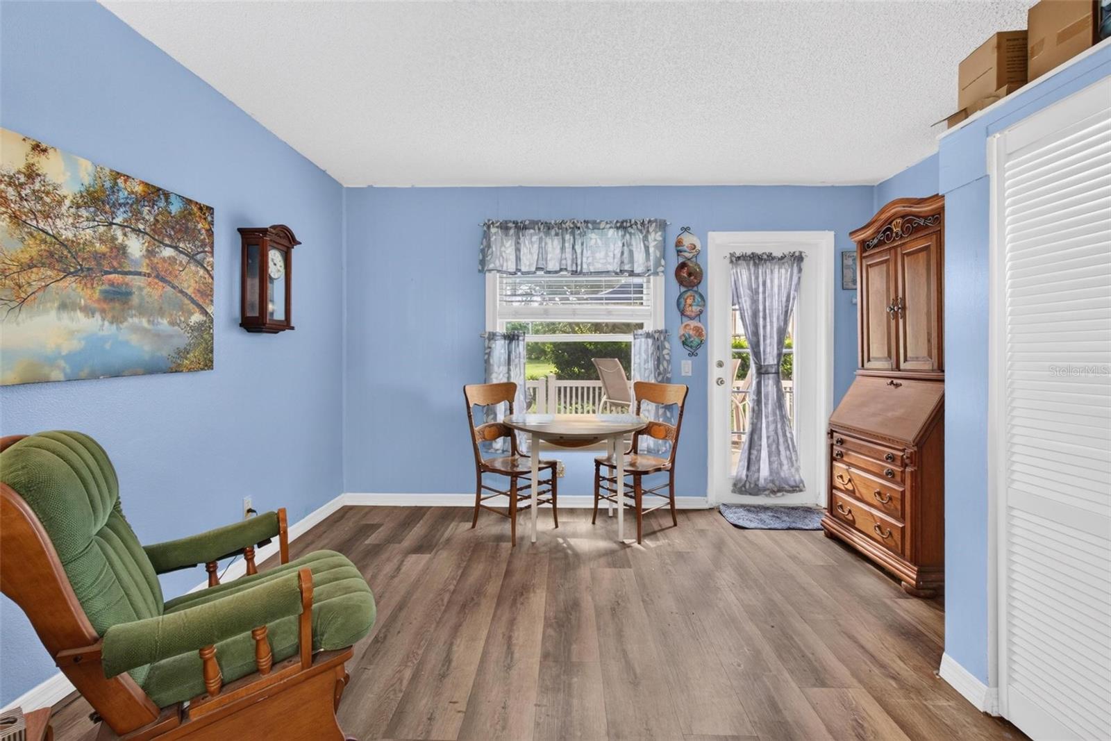 2287 Philippine Dr #9 Property Photo 12