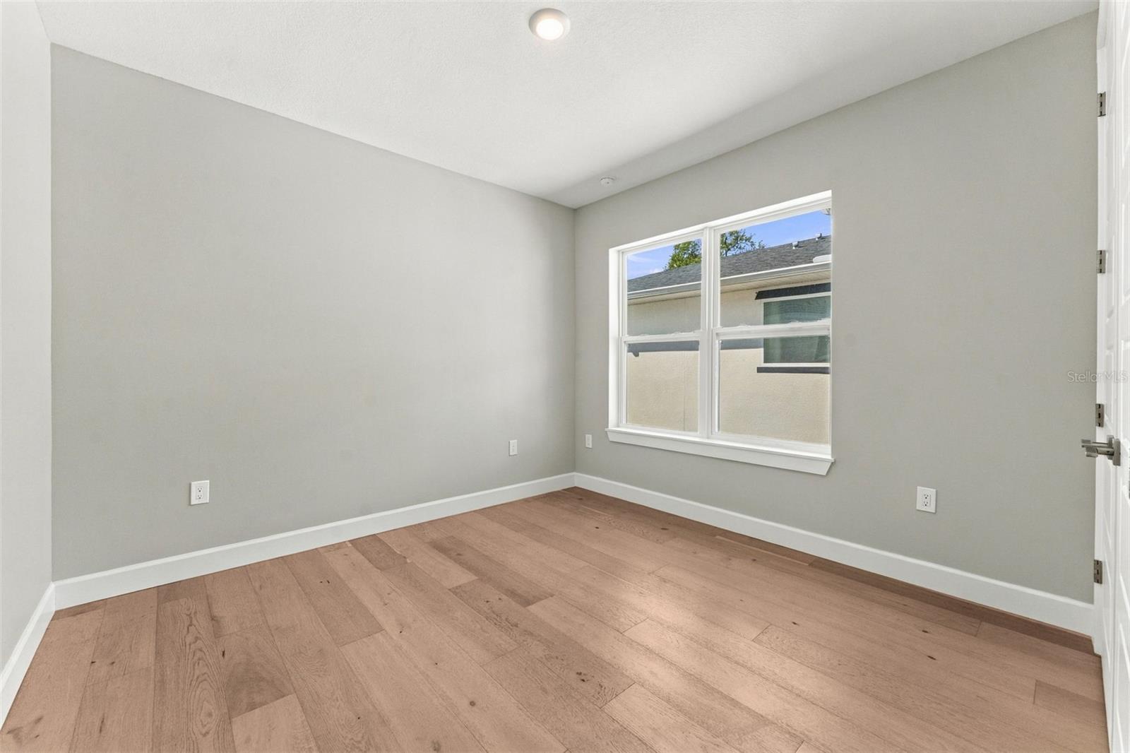 3310 W Wyoming Ave Property Photo 17