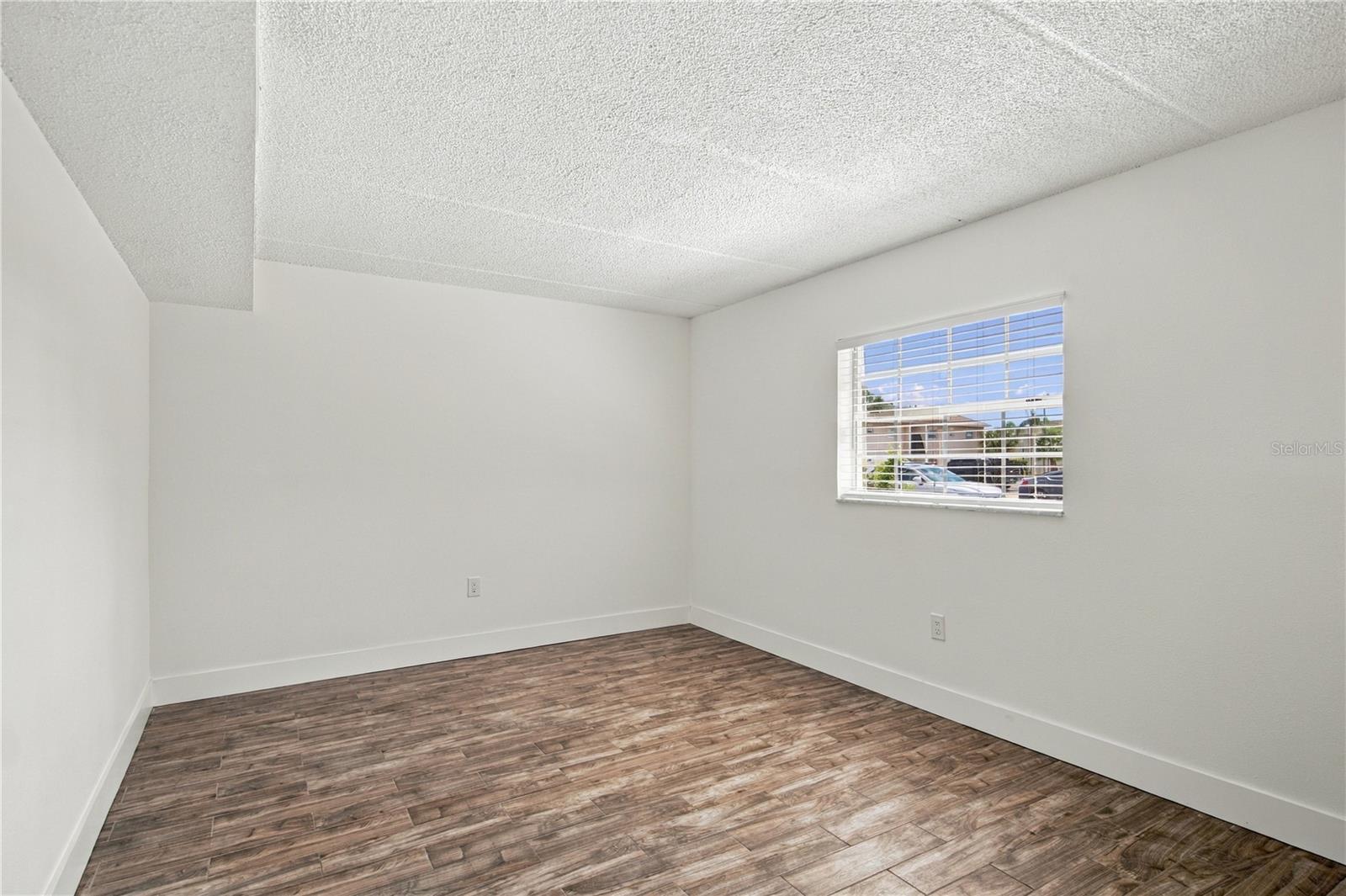 8811 Bay Pointe Dr #c102 Property Photo 15