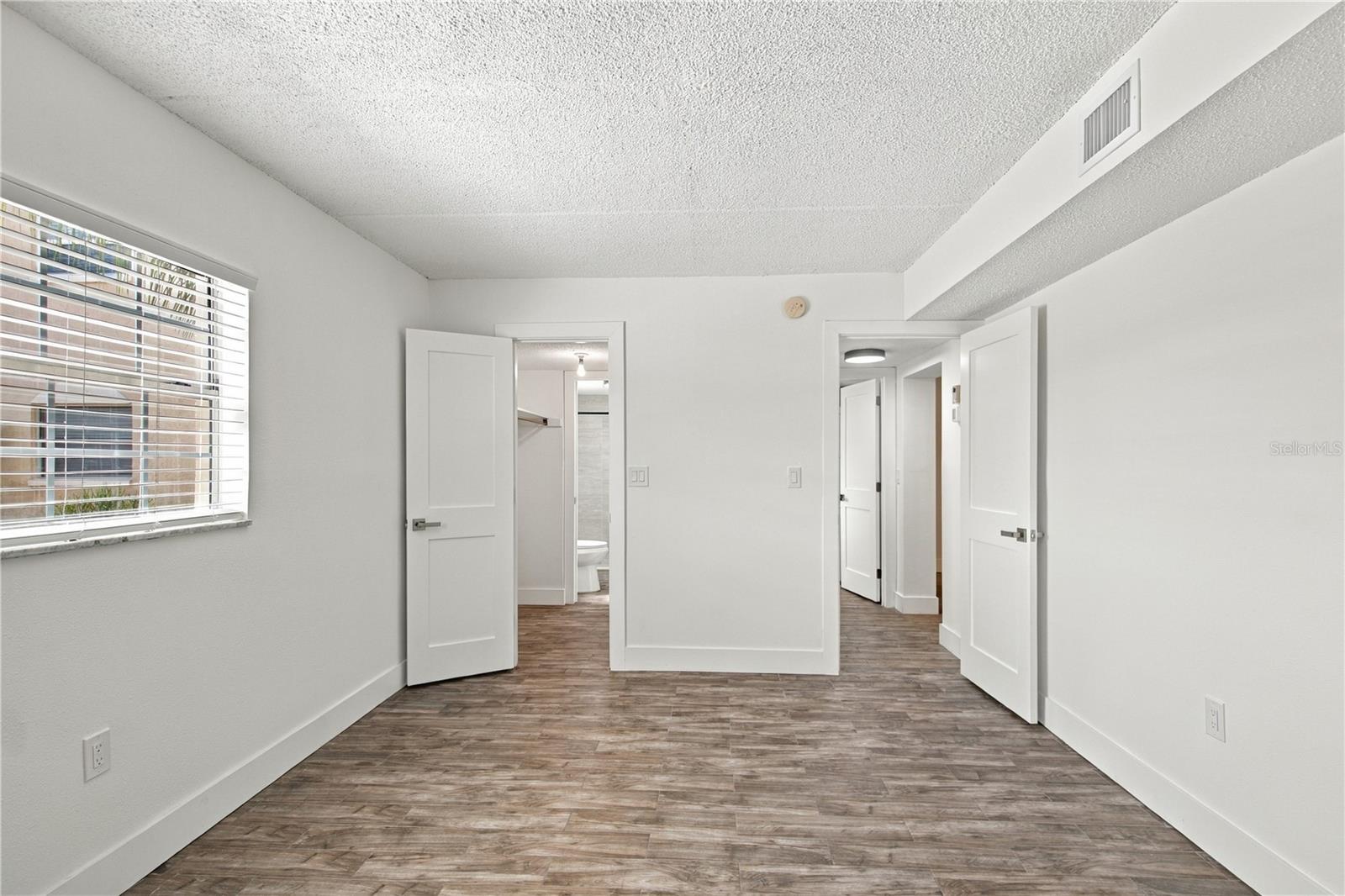 8811 Bay Pointe Dr #c102 Property Photo 16