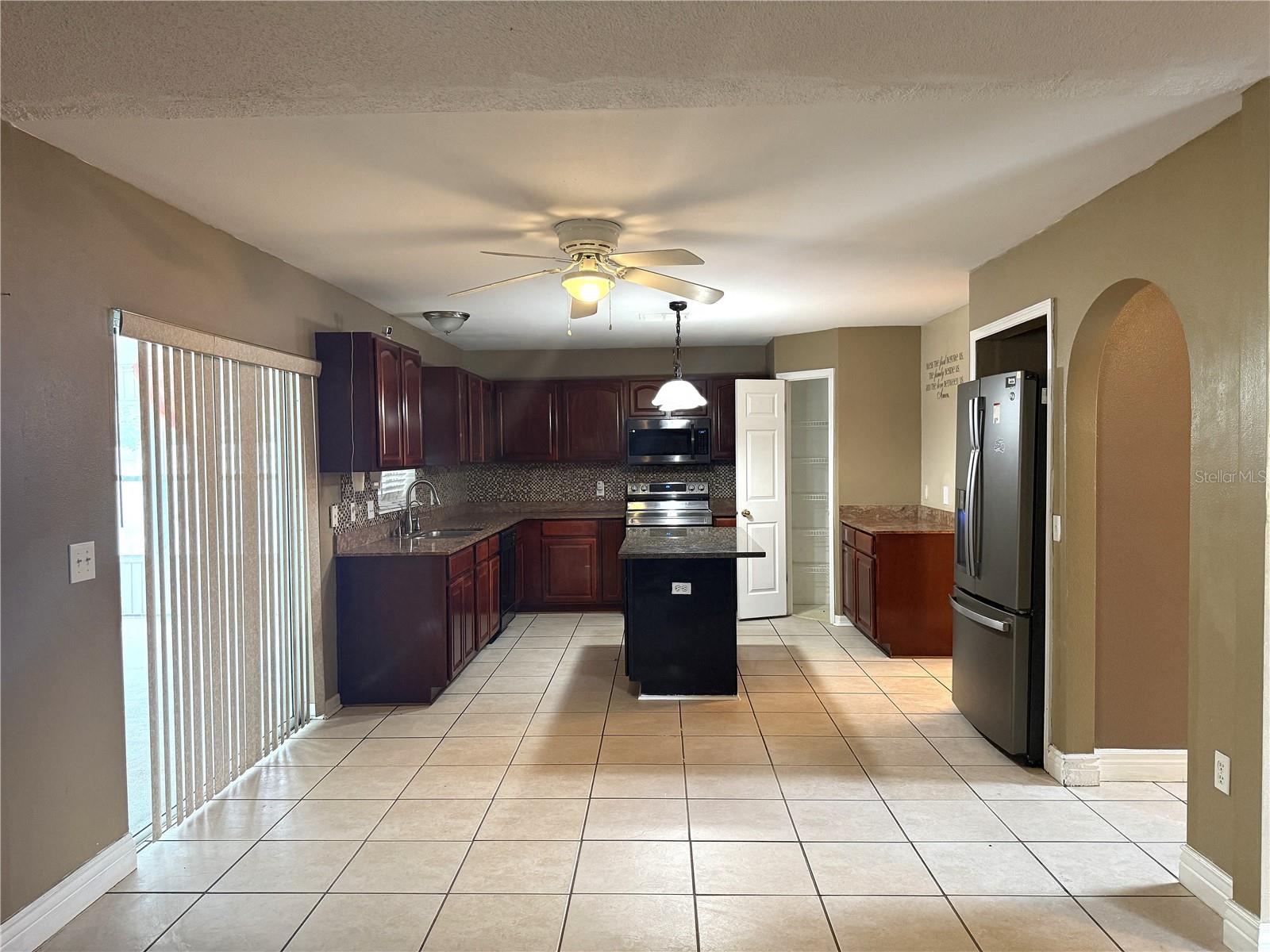 1664 Settlers Creek Way Property Photo 8