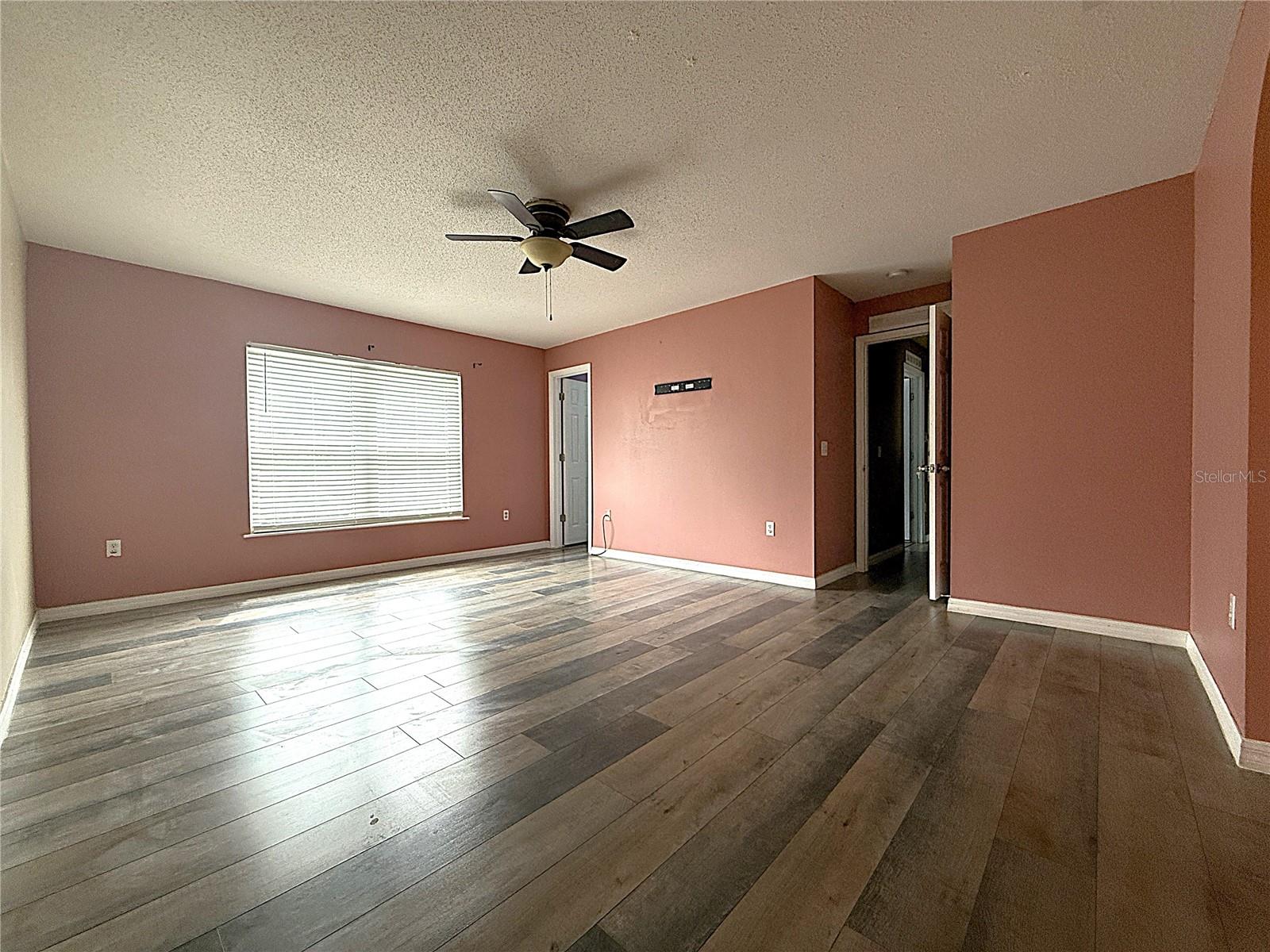 1664 Settlers Creek Way Property Photo 18