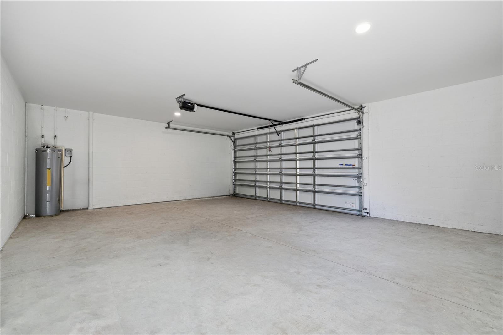 1025 Melrose Ave S Property Photo 38