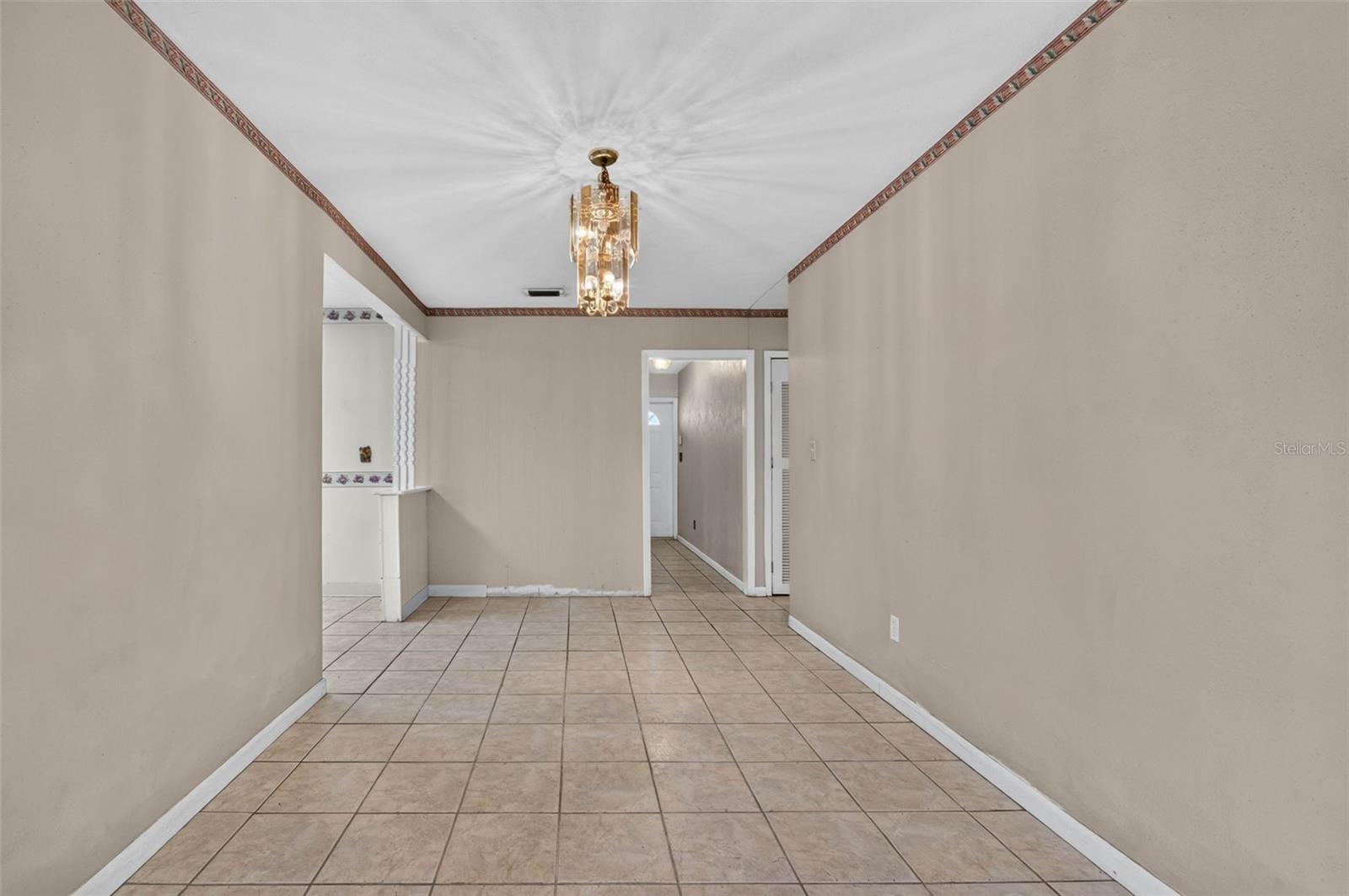3312 W Burke St Property Photo 14