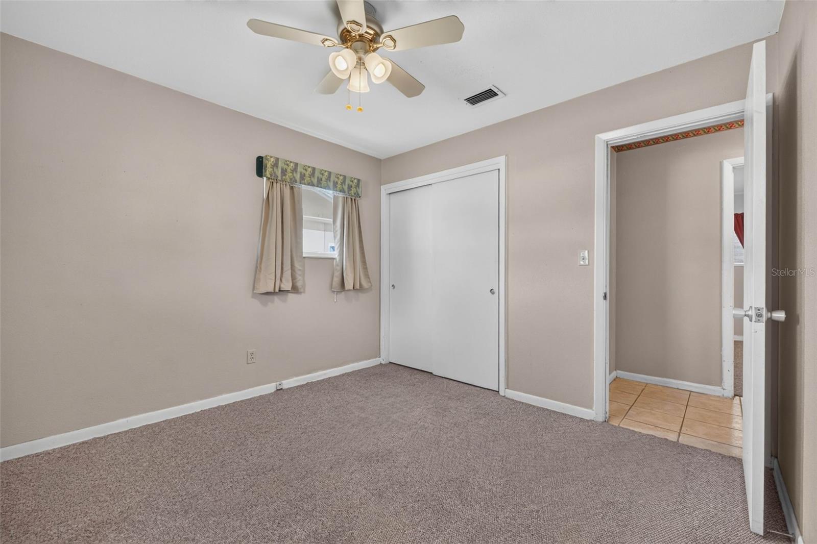 3312 W Burke St Property Photo 35
