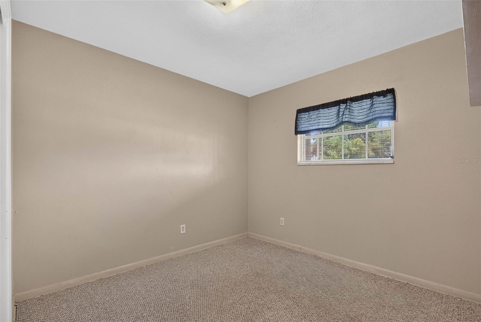 3312 W Burke St Property Photo 37