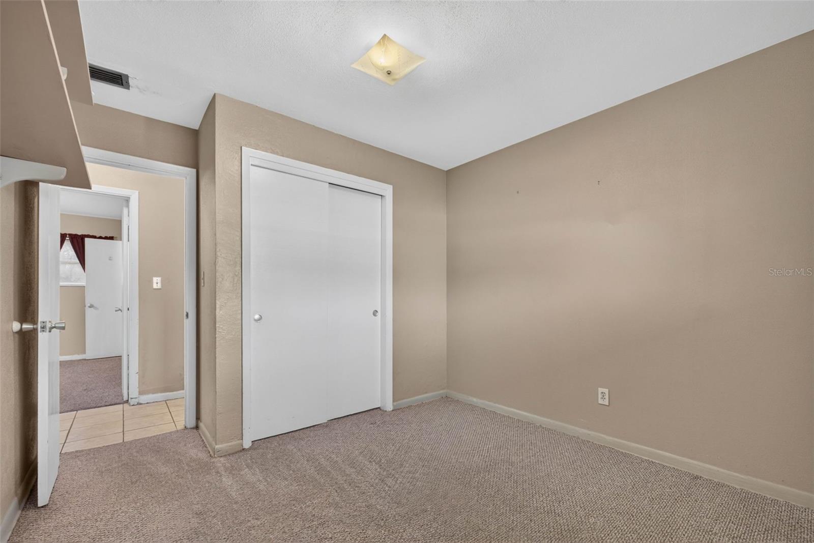 3312 W Burke St Property Photo 41