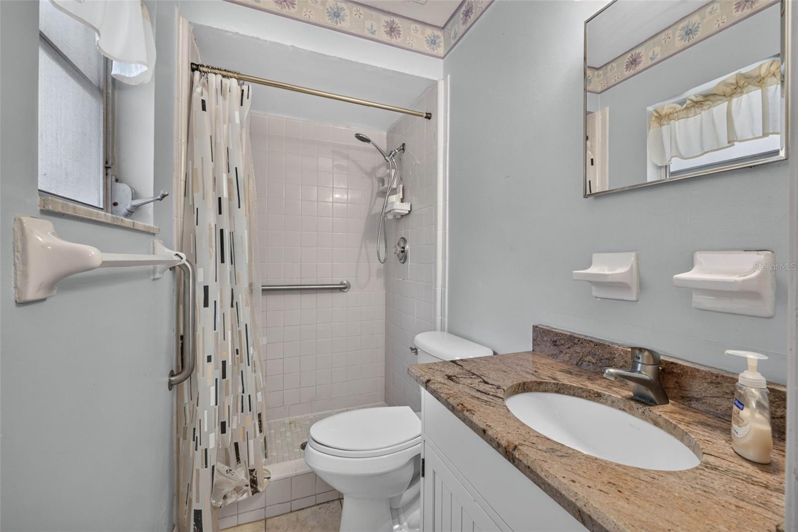 3312 W Burke St Property Photo 49