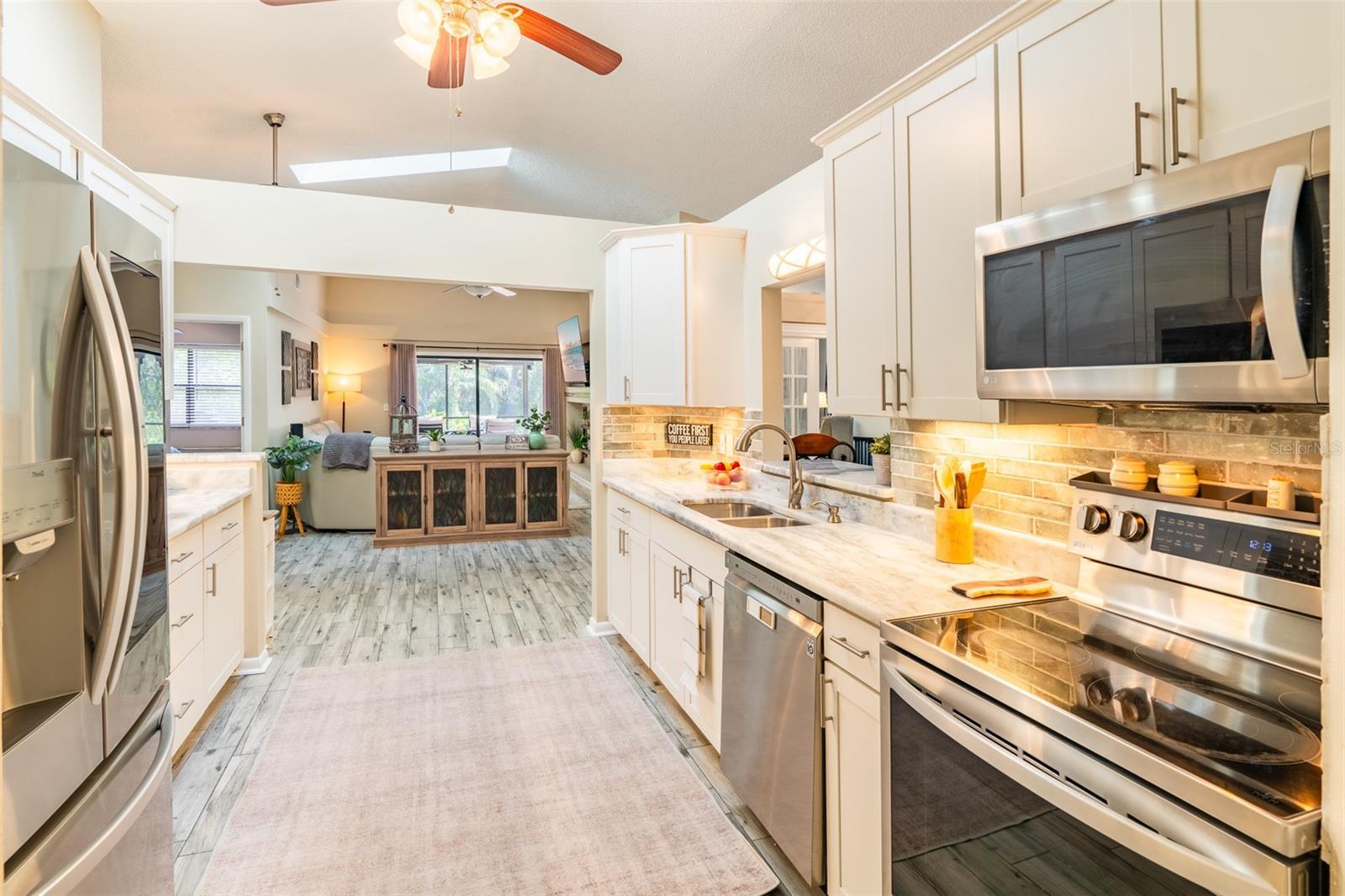 567 Deer Run N Property Photo 33