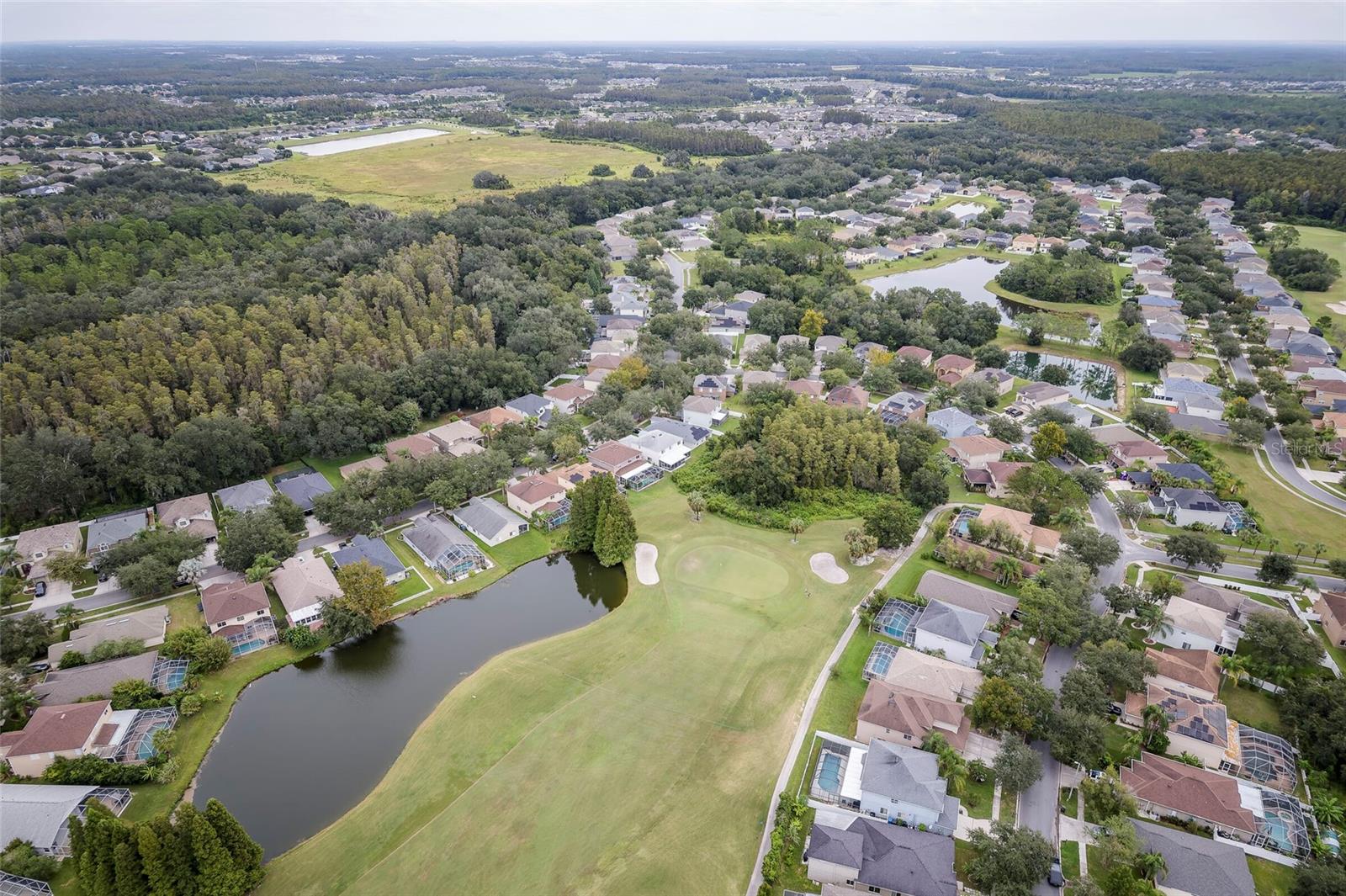 18182 Sandy Pointe Dr Property Photo 6