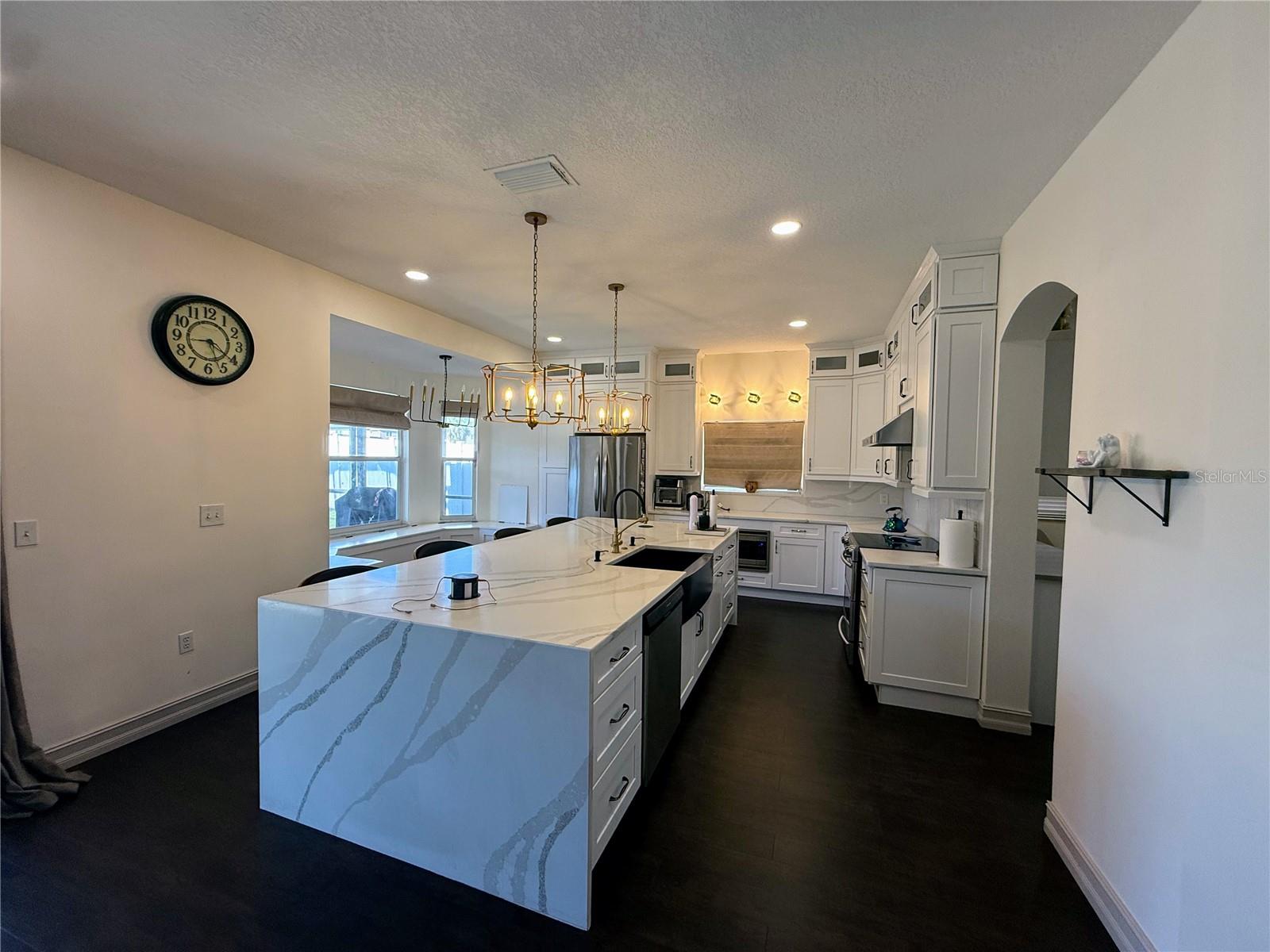 18182 Sandy Pointe Dr Property Photo 17