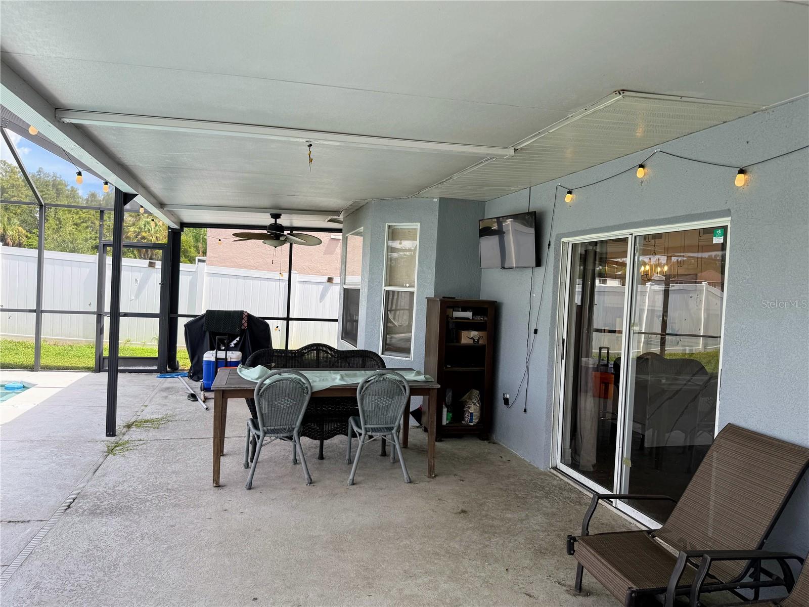 18182 Sandy Pointe Dr Property Photo 26