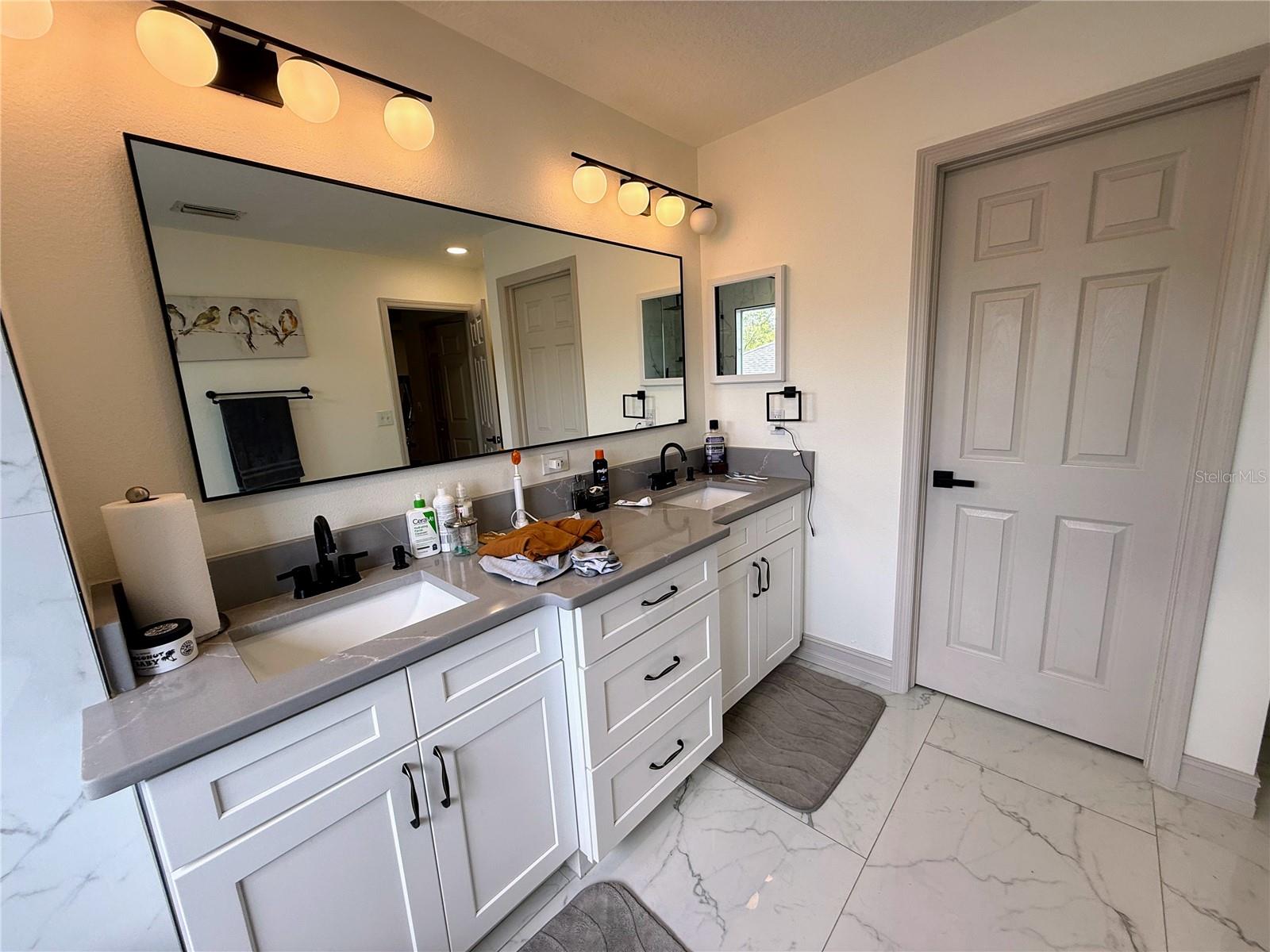 18182 Sandy Pointe Dr Property Photo 37