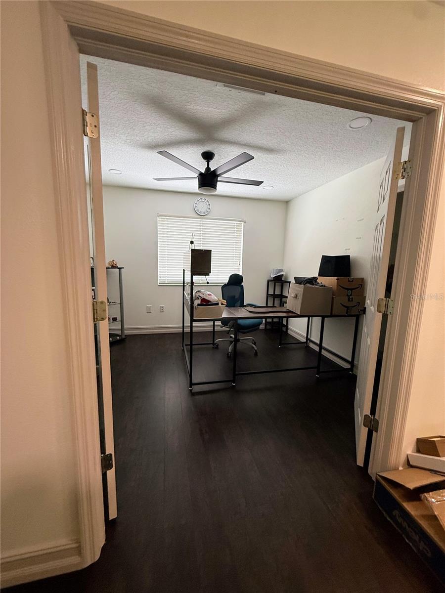 18182 Sandy Pointe Dr Property Photo 47