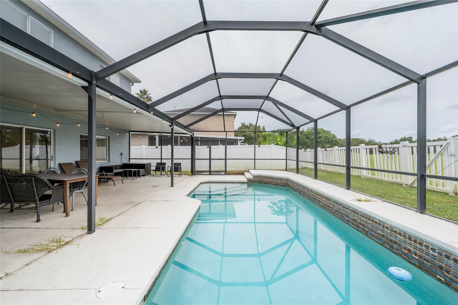 18182 Sandy Pointe Dr Property Photo 48
