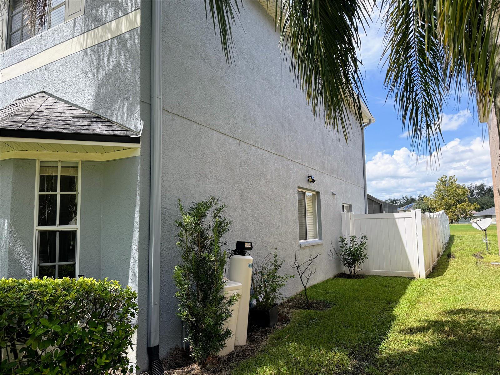 18182 Sandy Pointe Dr Property Photo 53
