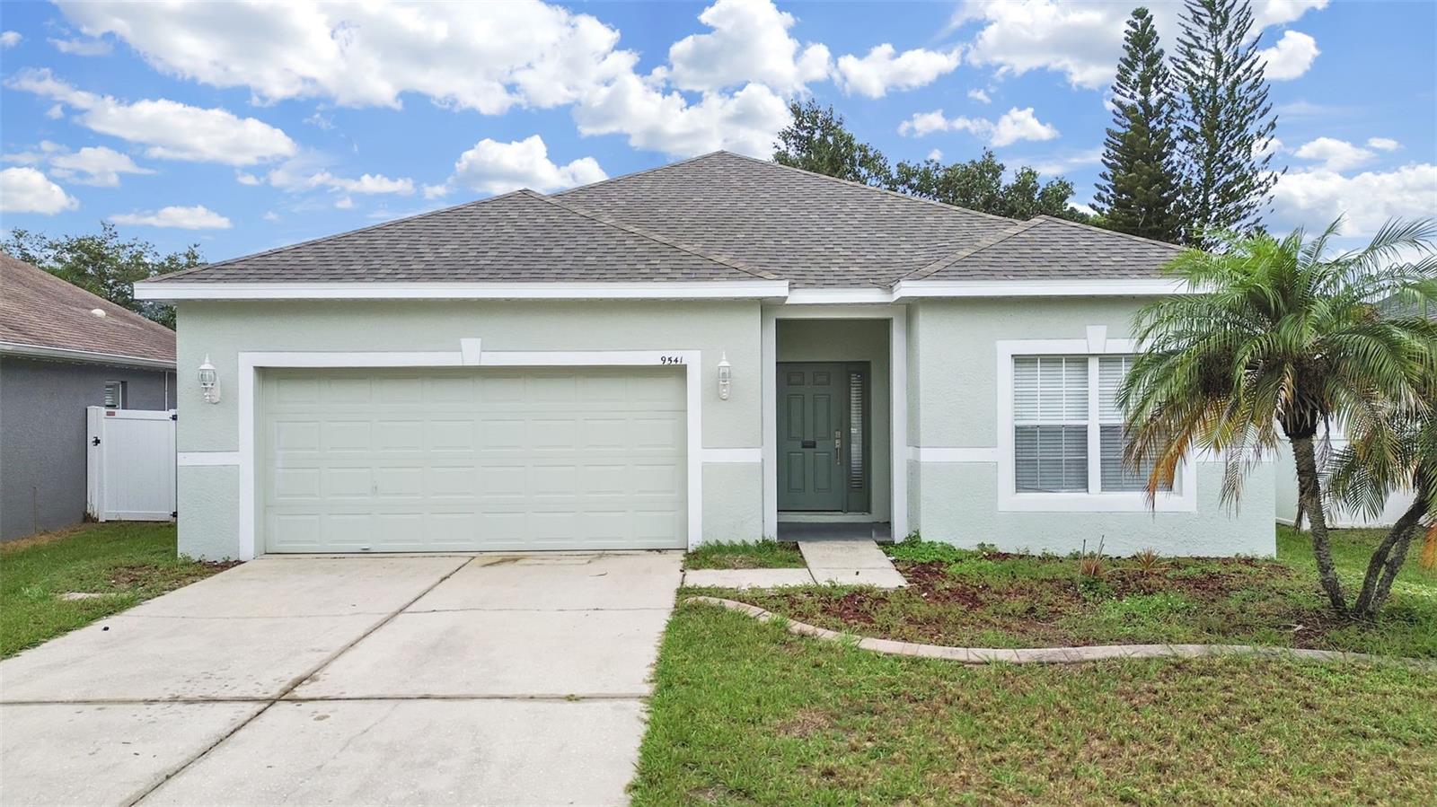 9541 Cypress Harbor Dr Property Photo 1