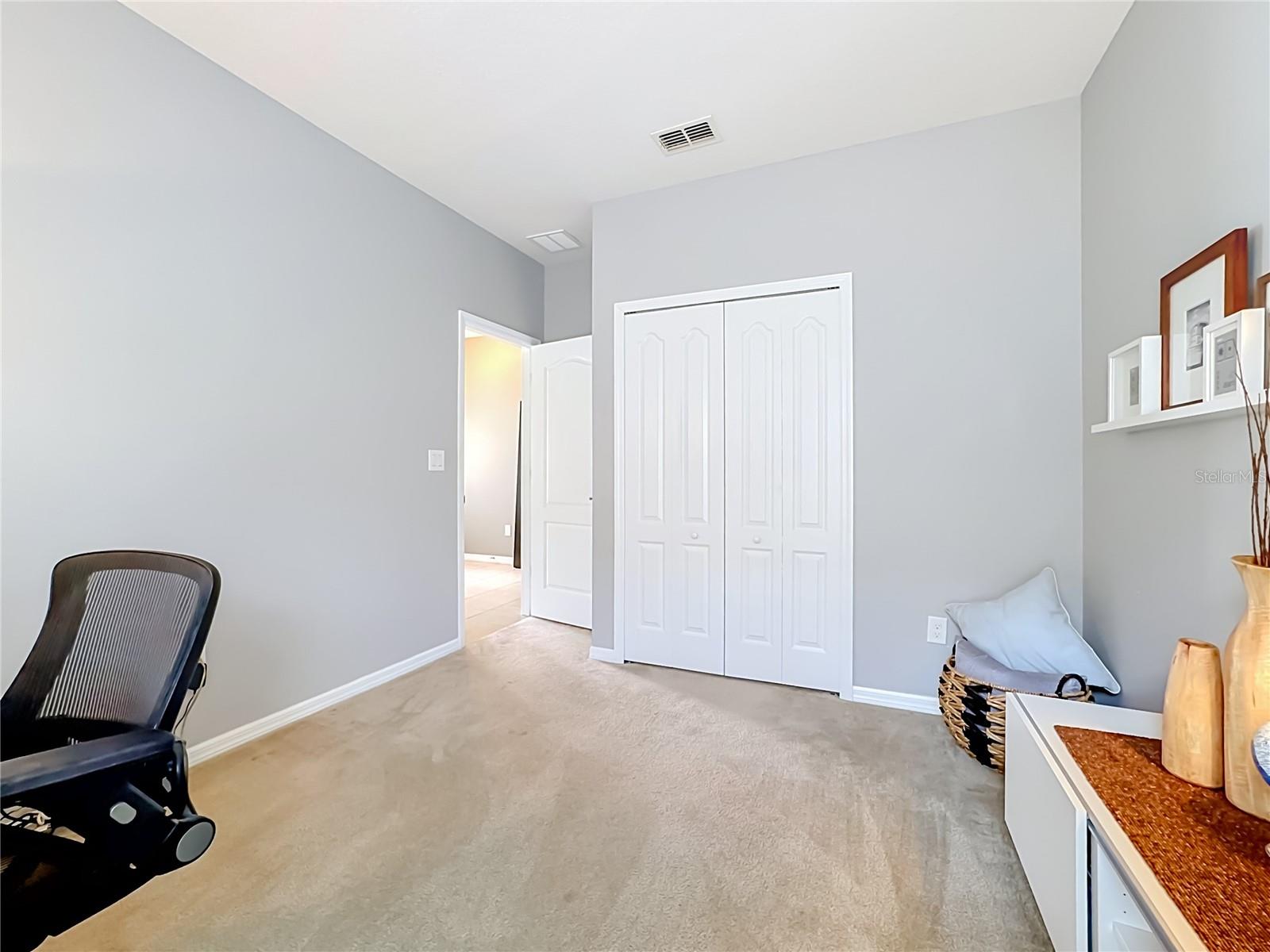 8608 Turnstone Shore Ln Property Photo 32