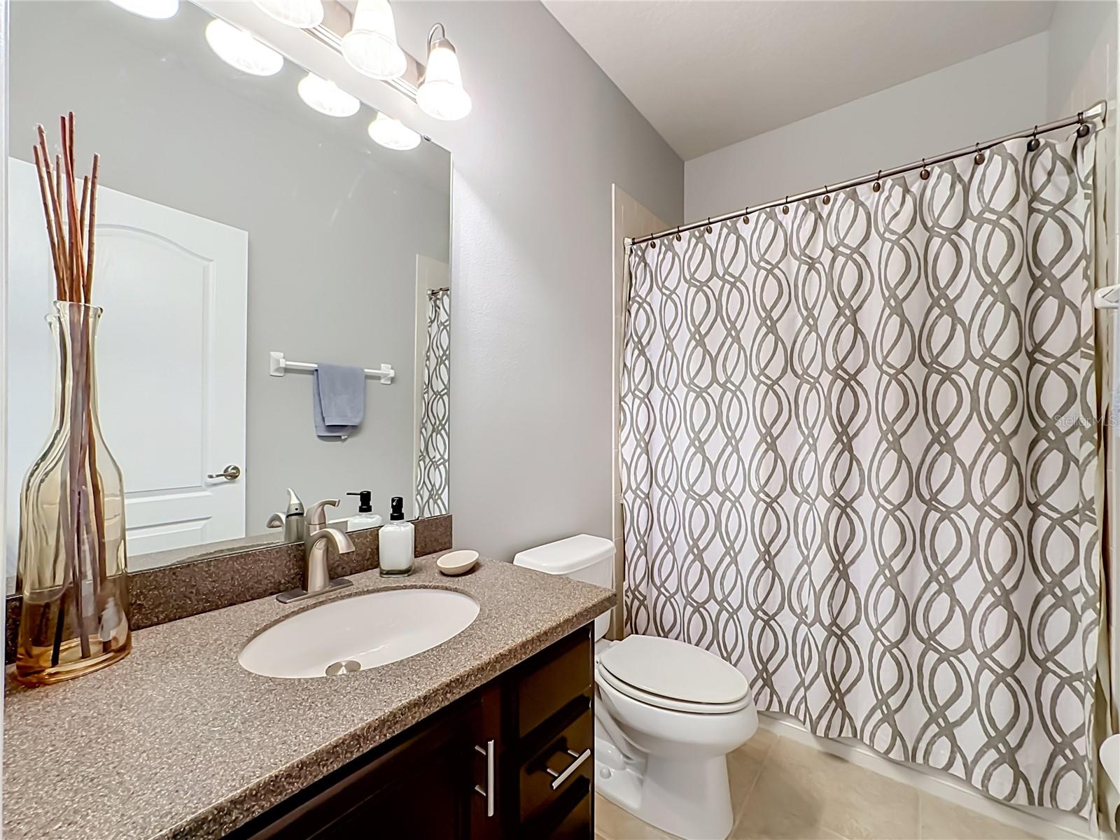 8608 Turnstone Shore Ln Property Photo 34