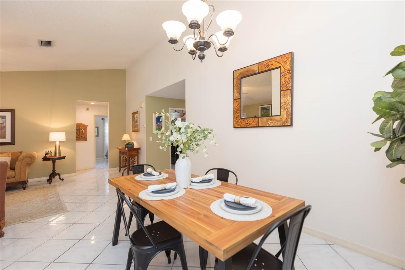 4932 Cypress Trace Dr Property Photo 9
