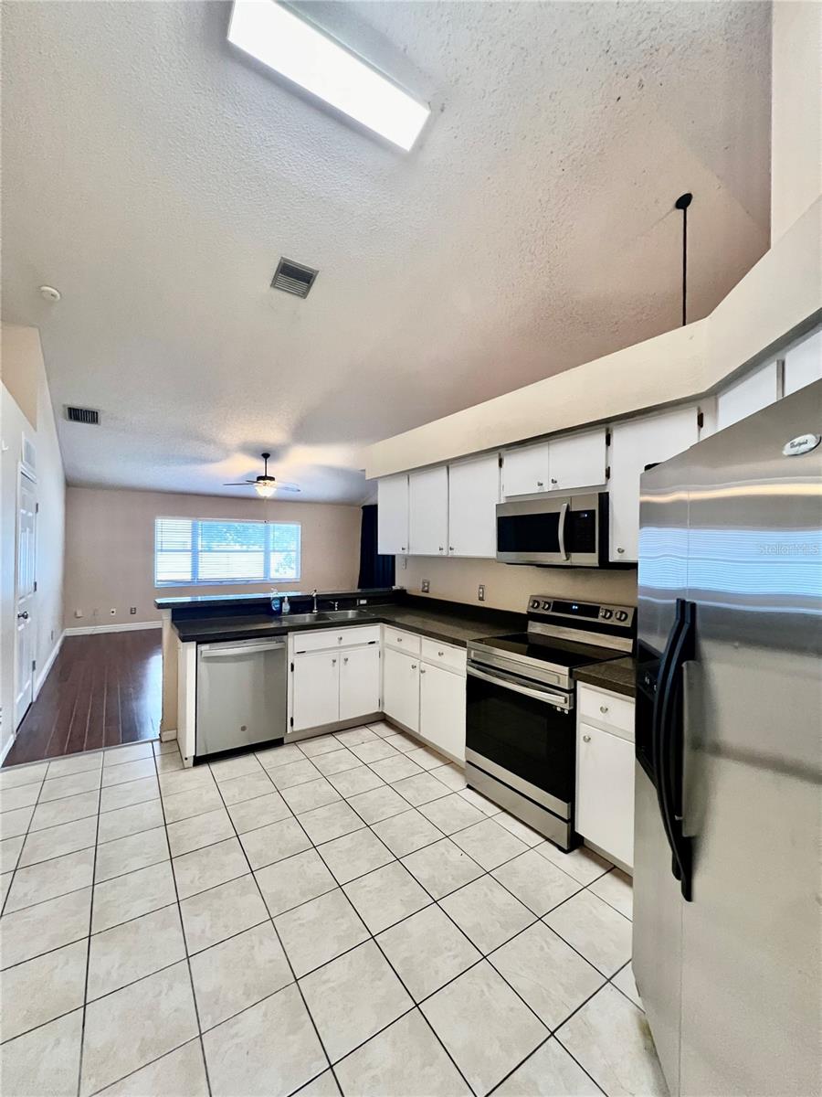 2413 Needham Dr Property Photo 9