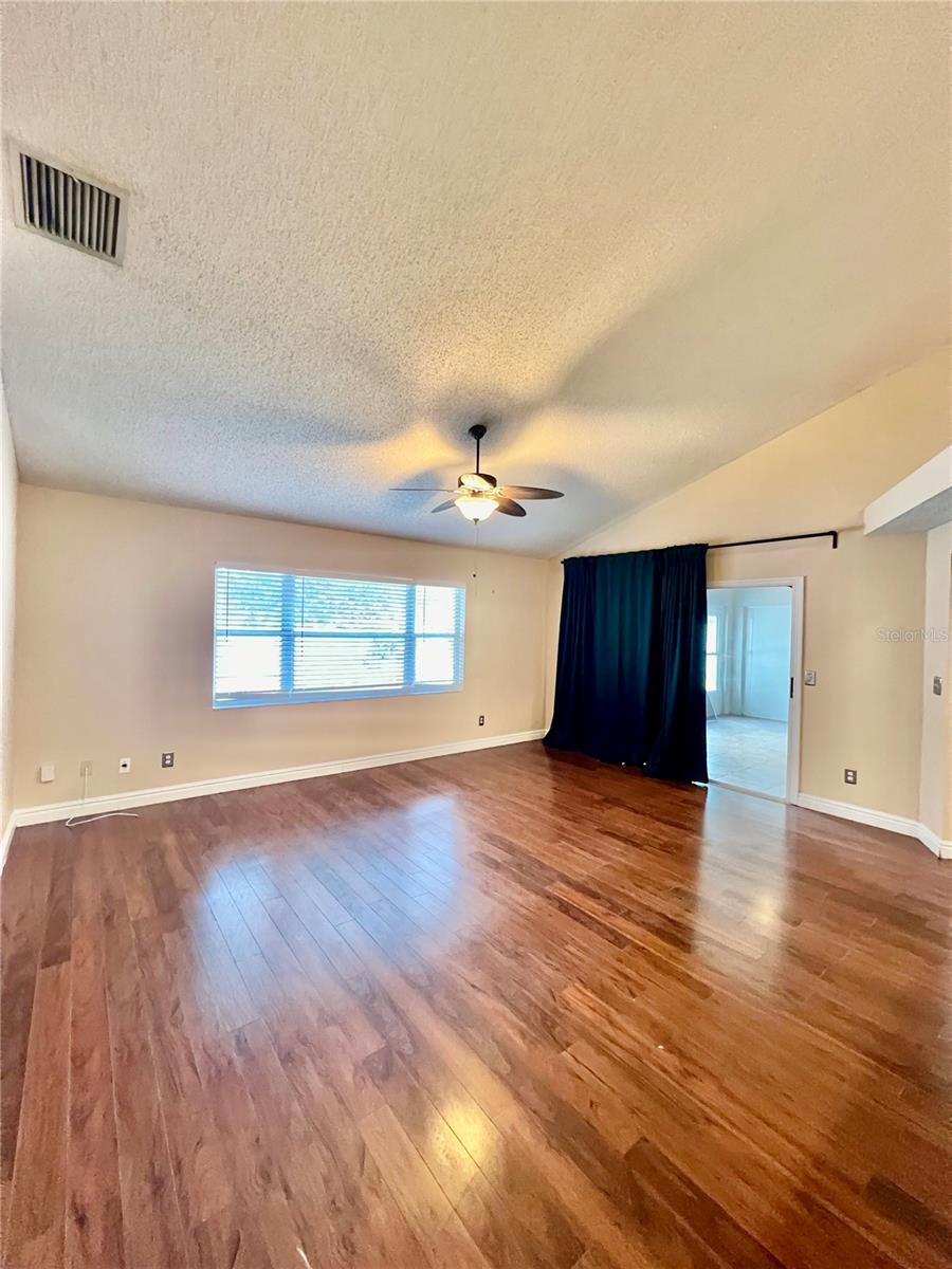 2413 Needham Dr Property Photo 11