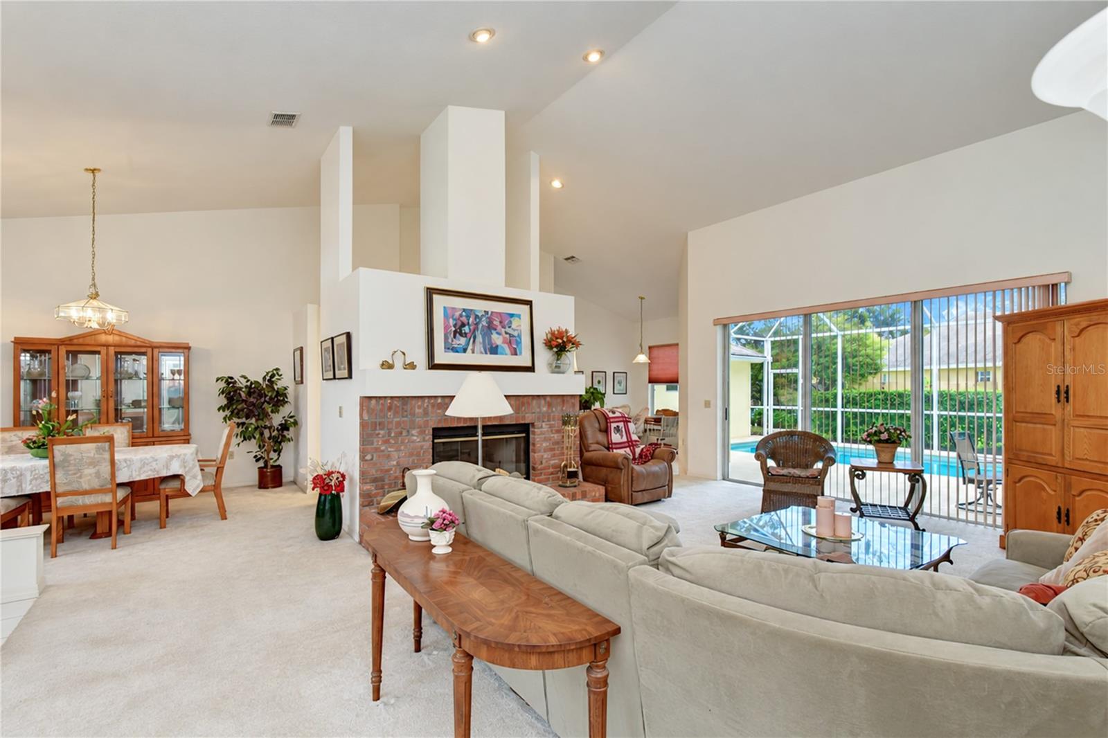 2255 Eagle Bluff Dr Property Photo 5