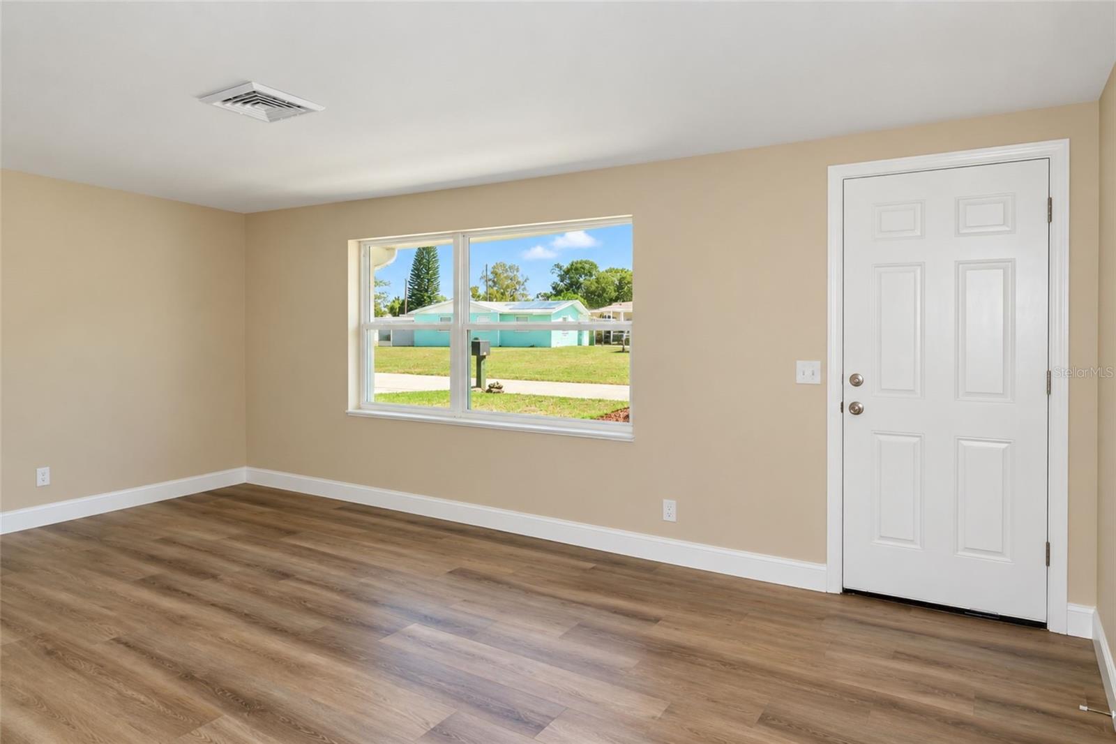 3521 Kimberly Oaks Dr Property Photo 2