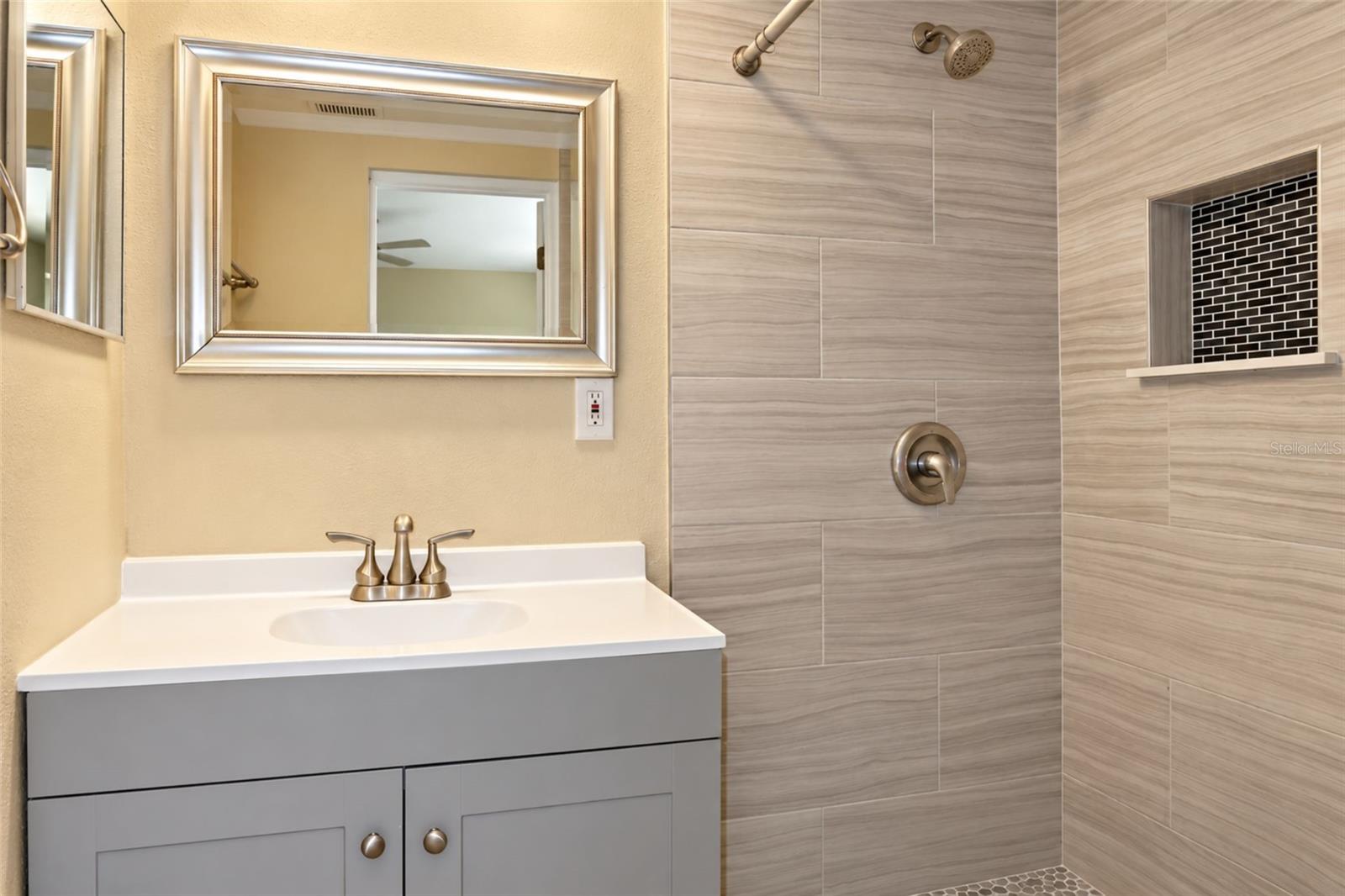 3521 Kimberly Oaks Dr Property Photo 8
