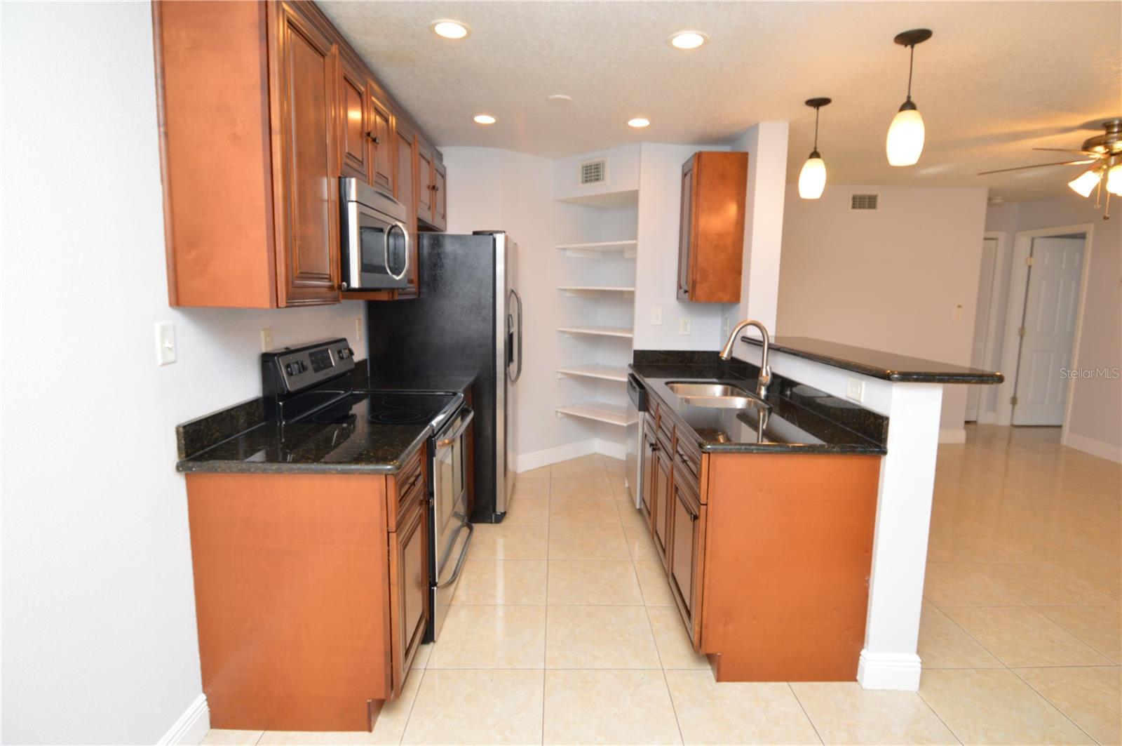 8647 Mallard Reserve Dr #104 Property Photo 12