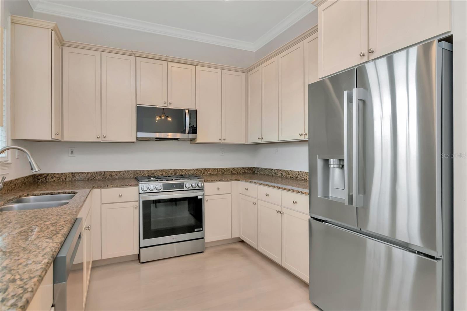 1008 S Moody Ave #2 Property Photo 32