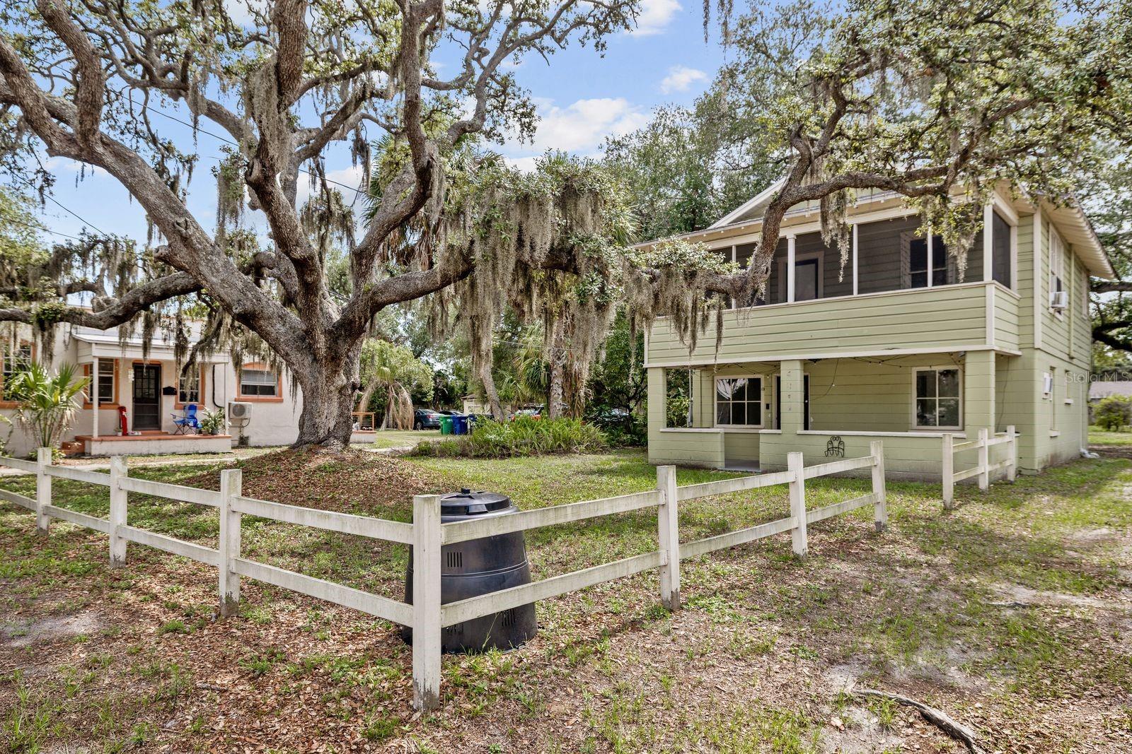5914 N Ola Ave Property Photo 1