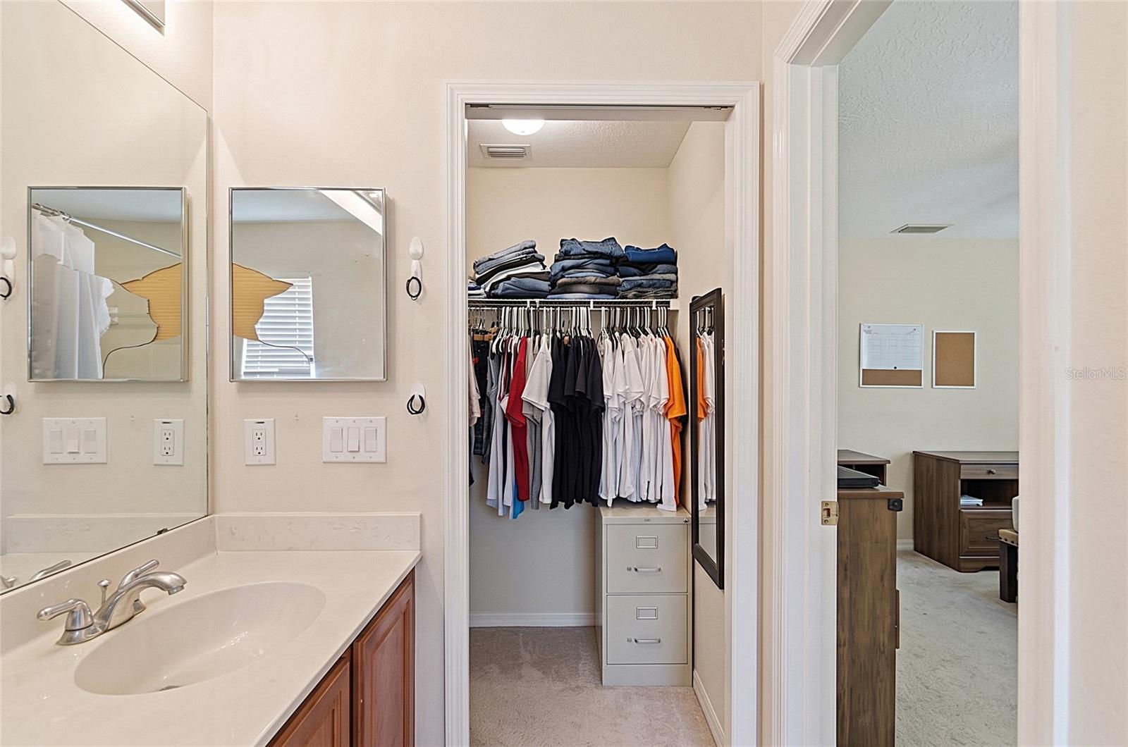 1330 Long Oak Way Property Photo 12