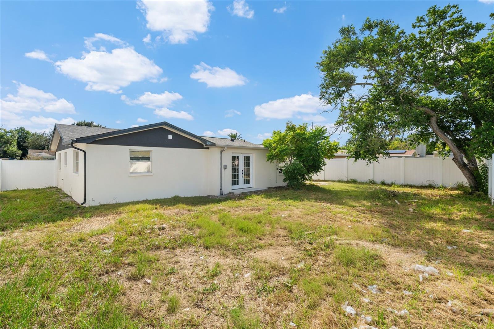 3041 Holiday Lake Dr Property Photo 25