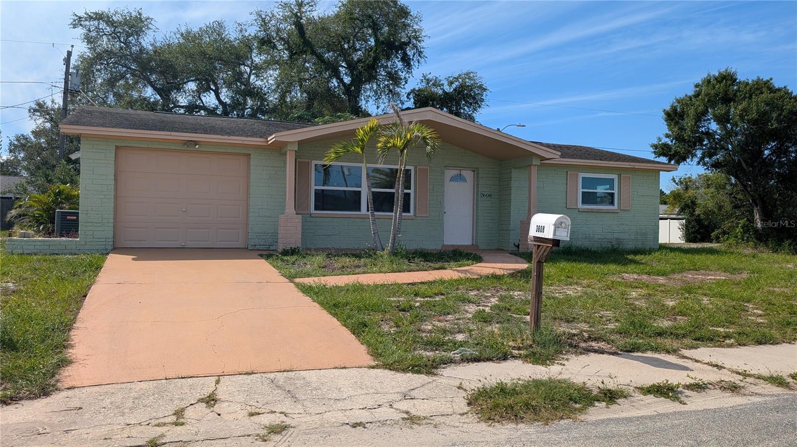 3608 Harvard Dr Property Photo 1