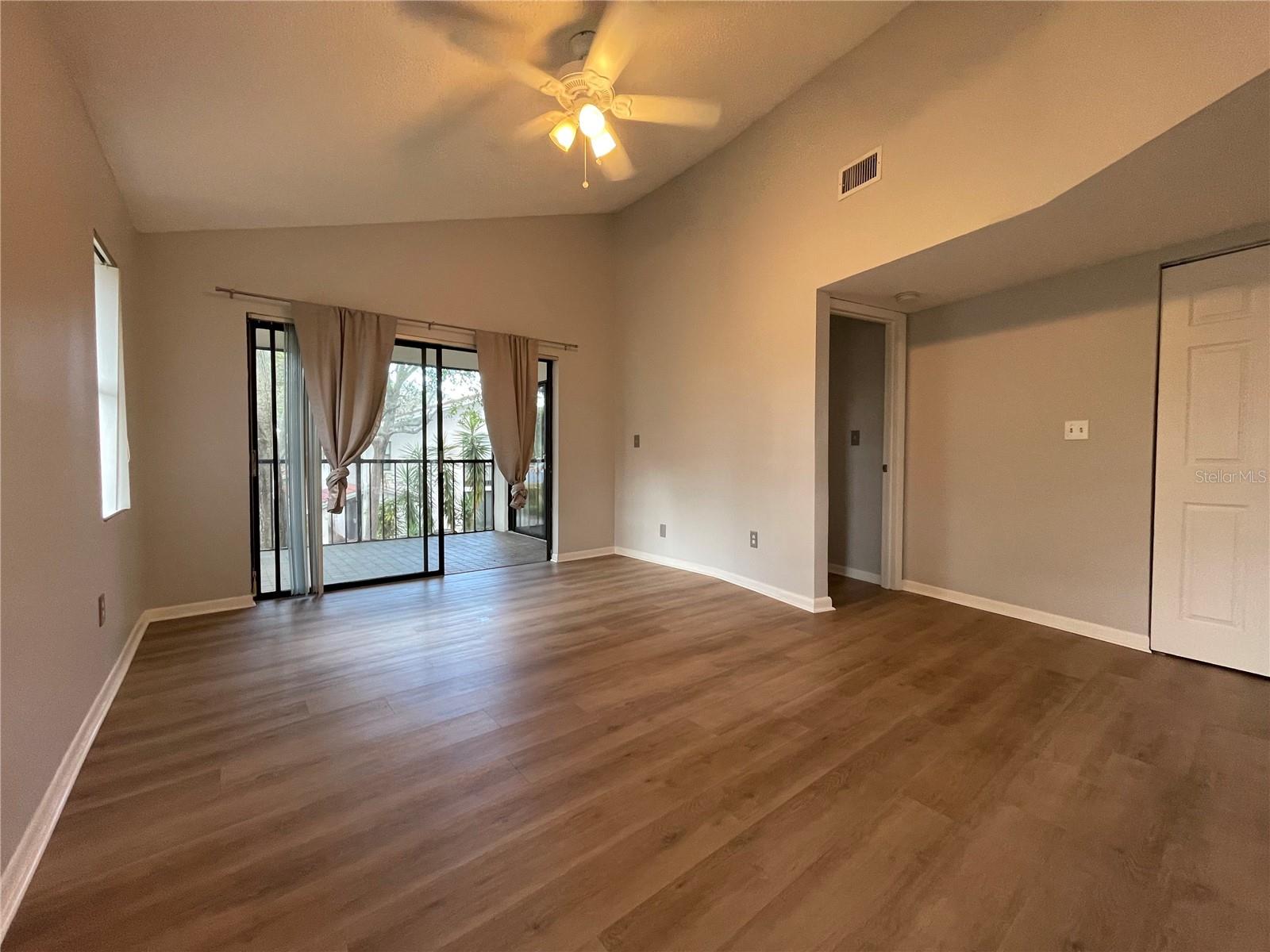 300 S Florida Ave #100k Property Photo 10