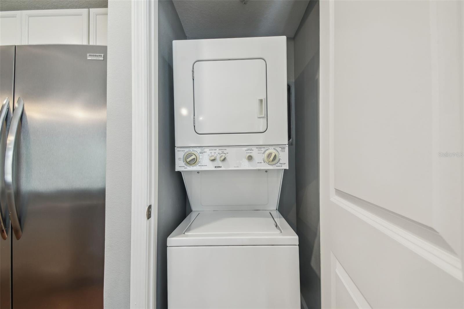 435 S Oregon Ave E #304 Property Photo 8