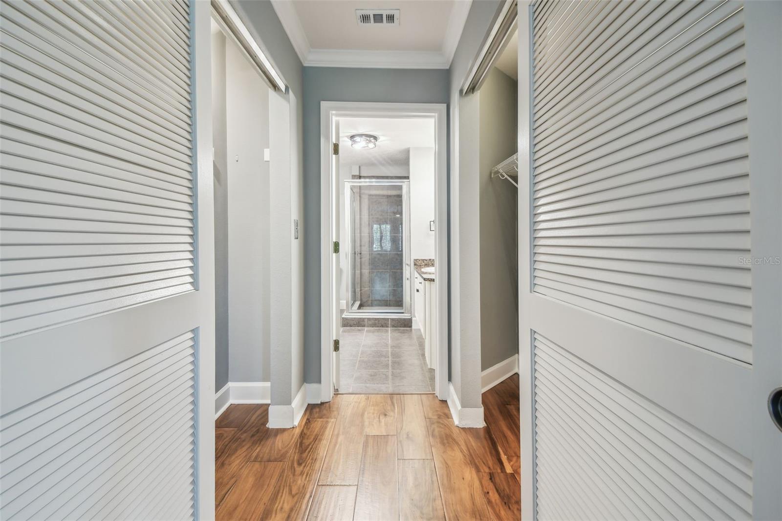 435 S Oregon Ave E #304 Property Photo 16