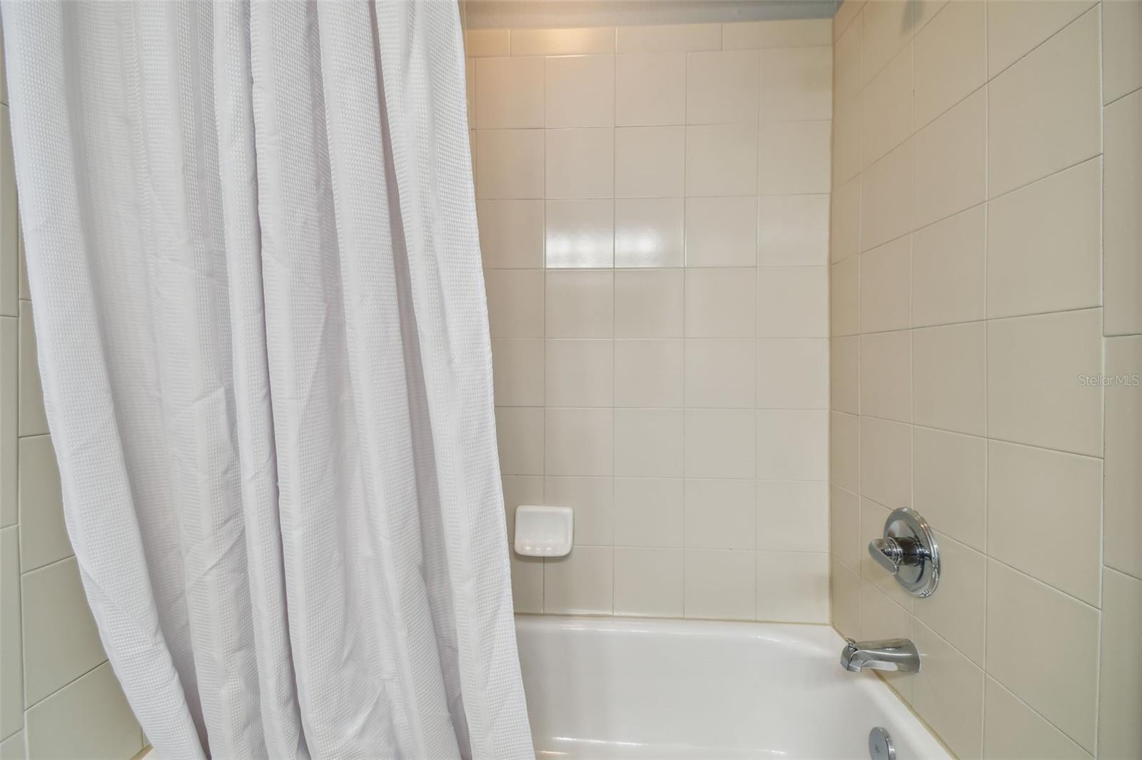 435 S Oregon Ave E #304 Property Photo 23