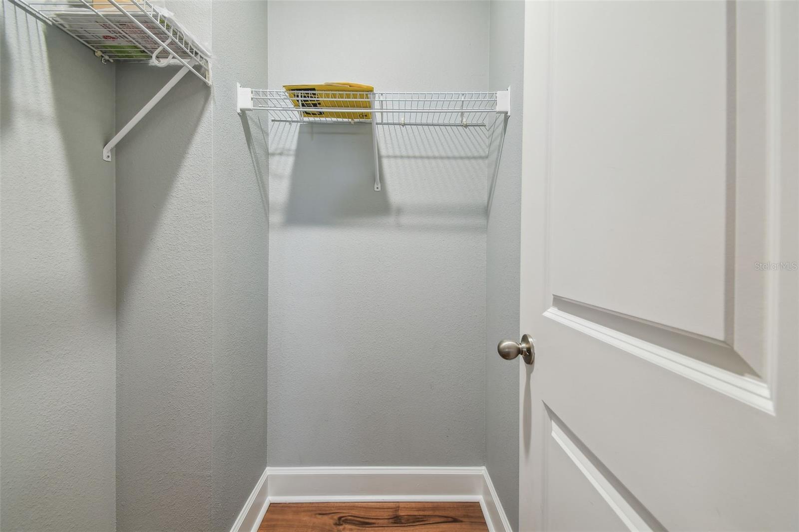 435 S Oregon Ave E #304 Property Photo 24