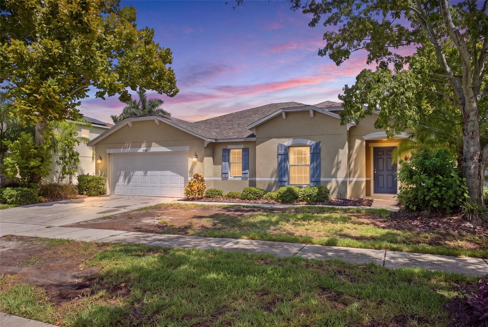 5249 MOON SHELL DR Property Photo 1